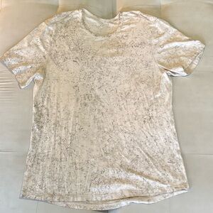 Lululemon 5 year Basic T Cirrus Wash White Opal Raw Linen M